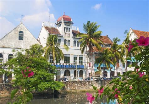 Dutch Colonial Buildings in Jakarta Indonesia Editorial Stock Image - Image of town, colonial ...