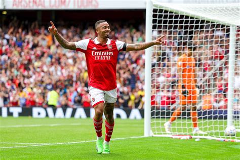 Emirates Cup: Gabriel Jesus hat-trick helps Arsenal smash Sevilla ...