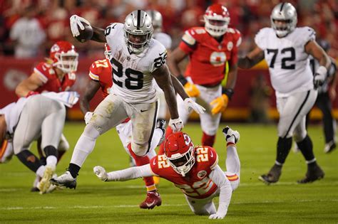 Monday Night Football Week 5 Final score: Chiefs 30, Raiders 29 - Silver And Black Pride