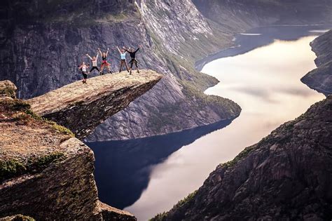 10 Cool Places in Norway to Take Photos in Each Season - Norway’s Most ...