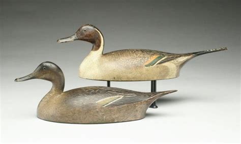 Antique decoys take flight - Ducks Unlimited Canada