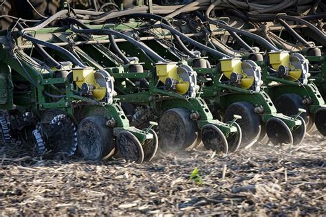 Roundup Ready 2 Xtend Soybean Varieties - North Carolina SoybeansNorth ...