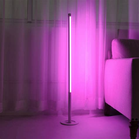 Lampadaire LED Wandie avec fonction RGBW, blanc | Luminaire.fr