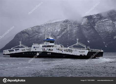 Eidsnes Norway February 2024 Car Ferry Leaving Storm Ingunn — Stock Editorial Photo ...