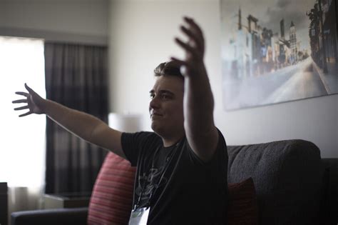 Oculus VR founder Palmer Luckey talks GoPro, 'Minecraft' and eSports ...