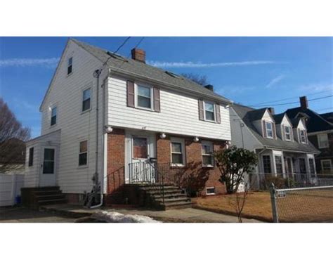 28 Maplewood St, Malden, MA 02148 | MLS# 71622522 | Redfin