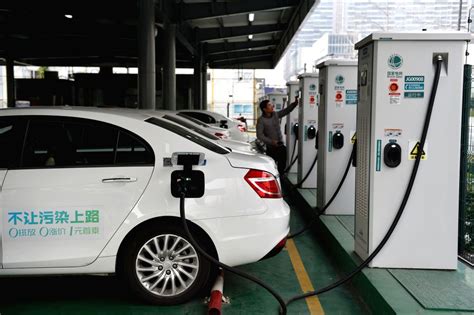 CHINA-HANGZHOU-ELECTRIC CAR-CHARGING STATIONS