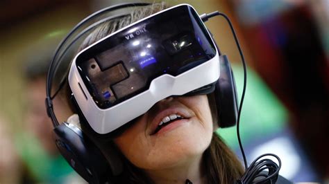 Virtual-reality games could really make you feel more empathetic — Quartz