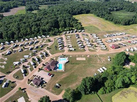 Camp Turkeyville RV Resort | Marshall, MI - RV Parks and Campgrounds in Michigan - Good Sam Camping