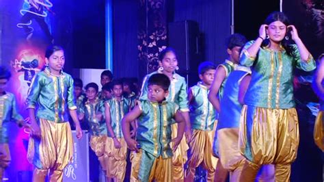 ANNUAL DAY GANG DANCE - YouTube