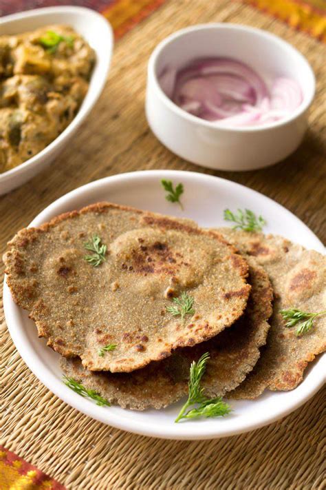 bajra bhakri, bajra roti recipe, bajra bhakri recipe | Roti recipe, Food, Recipes