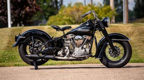 The Harley-Davidson Panhead Hydra-Glide – American V-Twin Motorcycle ...