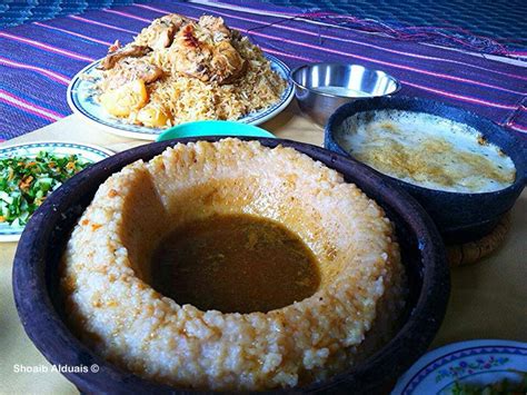 A traditional Meal from Yemen | Food, Yemeni food, Middle eastern recipes