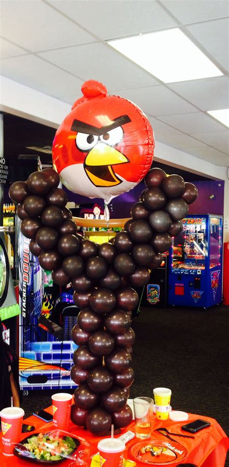 Angry Birds Balloon Decoration for my son Eduardo's 5th Birthday Party ...