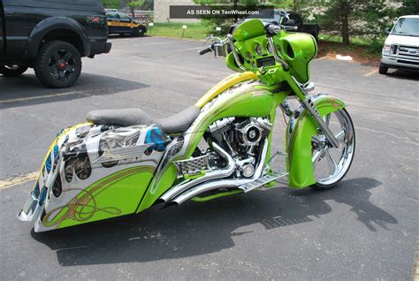 Custom 2008 Harley Davidson Street Glide