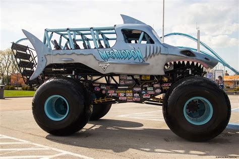 Megalodon (Ride) | Monster Trucks Wiki | Fandom