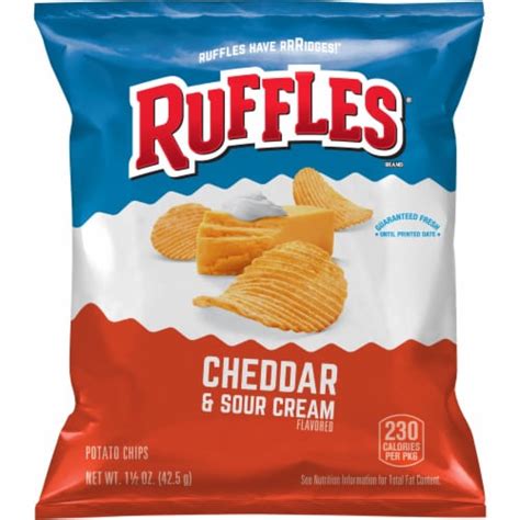 Ruffles® Cheddar & Sour Cream Flavored Potato Chips, 1.5 oz - Kroger