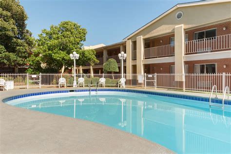 Days Inn by Wyndham Lawton | Lawton, OK Hotels