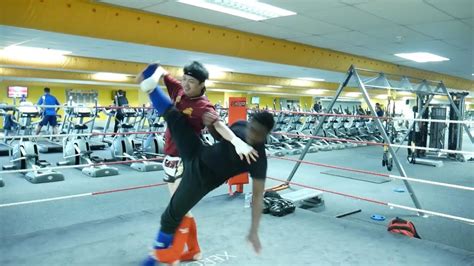 Lethwei and Muay Thai style kick counter Techniques training - Liger & Tiako - YouTube