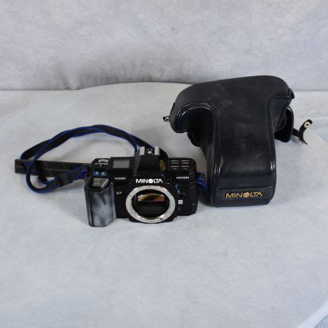 Minolta-Maxum-7000-SLR-Camera