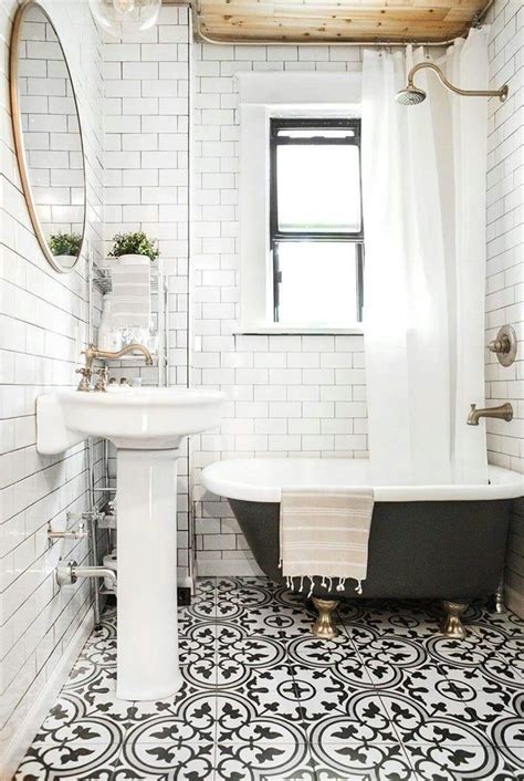 Subway tile and painted clawfoot tub in bathroom. Love. | Black white bathrooms, House bathroom ...