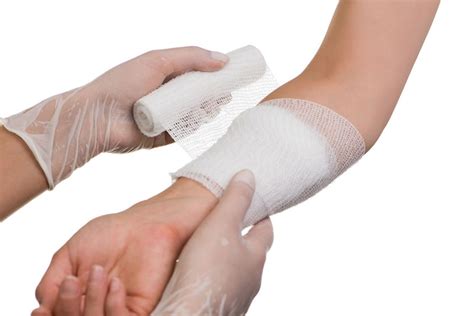 Egyptian university researchers develop bandage that promotes healing.