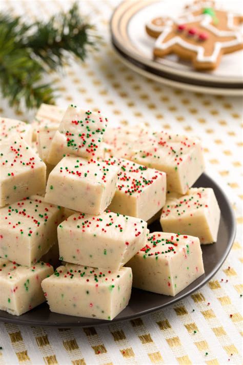 20+ Easy Homemade Christmas Candy Recipes - How To Make Holiday Candy—Delish.com