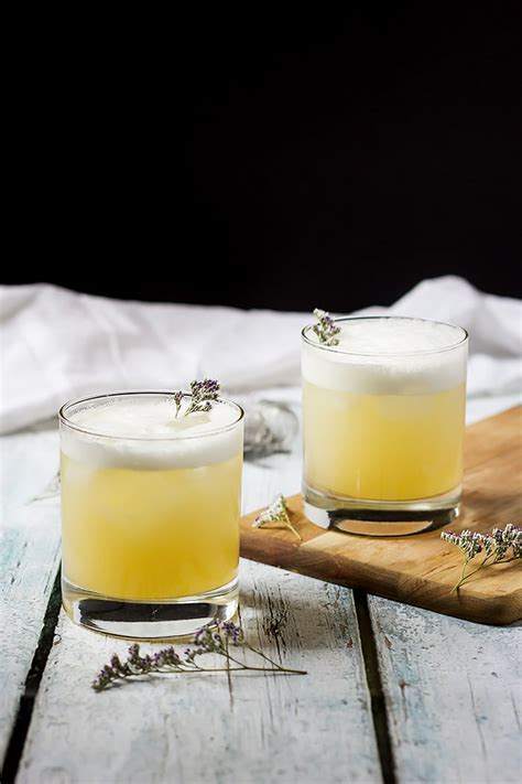 Elderflower, Peach and Lavender Gin Sour - Cooks With Cocktails