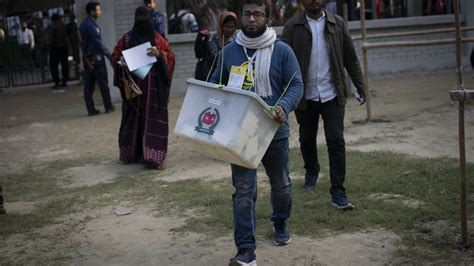 Bangladesh elections: Amid violence and Opposition boycott, voter ...