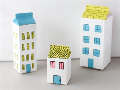 9 GENIUS MILK CARTON CRAFTS