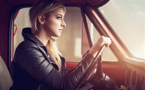 Blonde girl driving car wallpaper | girls | Wallpaper Better