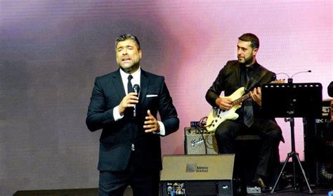 Wael Kfoury Hits Right Notes in Saudi Debut | Wael kfoury, Songwriting, Pop singers