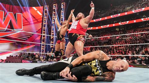 Chad Gable (with Otis) vs Baron Corbin | Raw: March 7, 2023 - WWE Photo ...