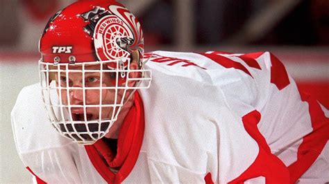 Flashback: Dominik Hasek talks about his memories with Red Wings - HockeyFeed