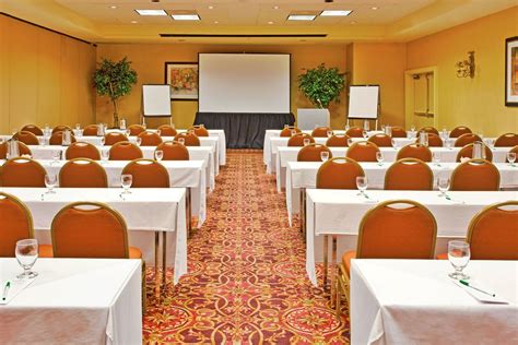 Meeting Room1 | Holiday Inn Orlando Airport www.ihg.com/holi… | Flickr