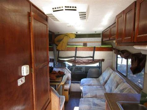 Used RVs 1999 Freightliner Toter Home RV for Sale For Sale by Owner