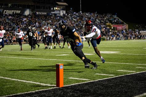 How No. 2 GVSU football took care of Saginaw Valley State