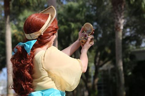 Anastasia (Anastasia) - Other Worlds Cosplay