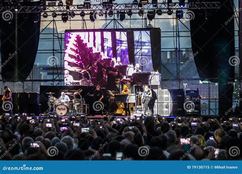 Deep Purple Concert editorial image. Image of singer - 79130715