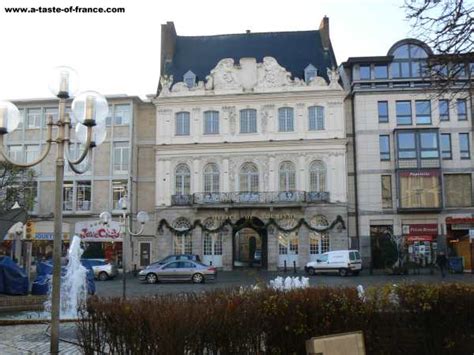 Douai,old town Northern France,photos and guide to the town