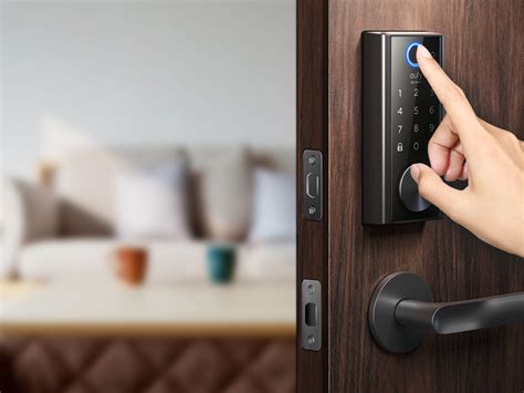 eufy Smart Lock Touch door fingerprint scanner automatically locks your ...