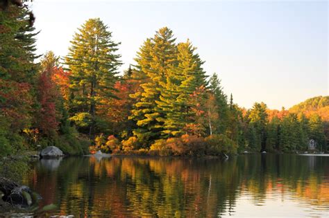 5 Best Vermont State Parks for Fall Camping