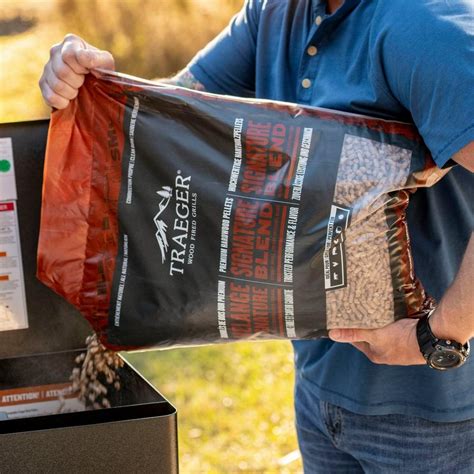 Traeger Signature Blend Pellets 9kg – Outdoor Concepts