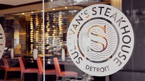 Sullivan’s Steakhouse opens first Michigan restaurant at Detroit