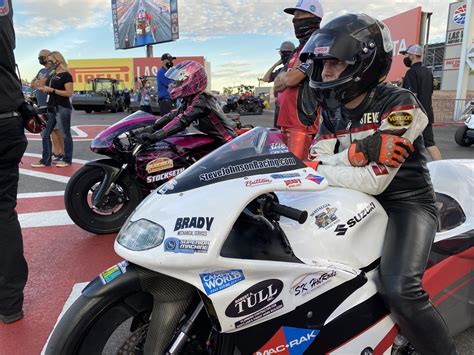 NHRA Pro Stock Motorcycle Behind the Scenes – Drag Bike News