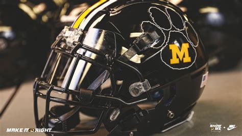 Mizzou Football Helmets — UNISWAG