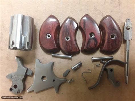 NORTH AMERICAN ARMS / DERRINGER SPARE PARTS LOT