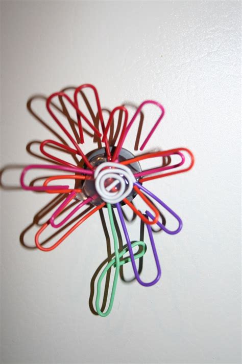 Magnet made from paperclips. | Paper clip, Magnets, Earbuds