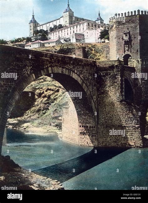 Europe, travel, Spain, Castile, Toledo, Alcazar, Alcantara Bridge, image date: 1910s, 1920s ...