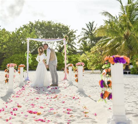 Dream Weddings in Paradise Island Resort & Spa – Maldives Virtual Tour